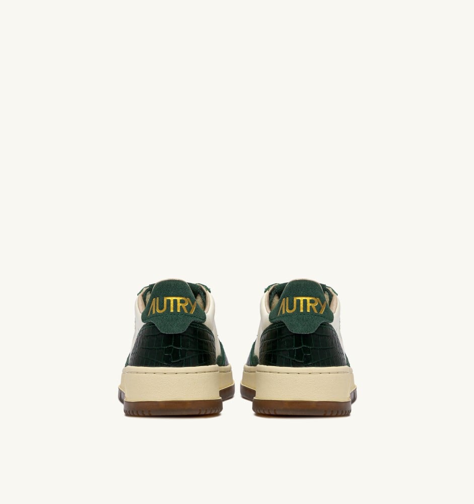 MEDALIST LOW IN MARSHMALLOW AND GREEN LEATHER