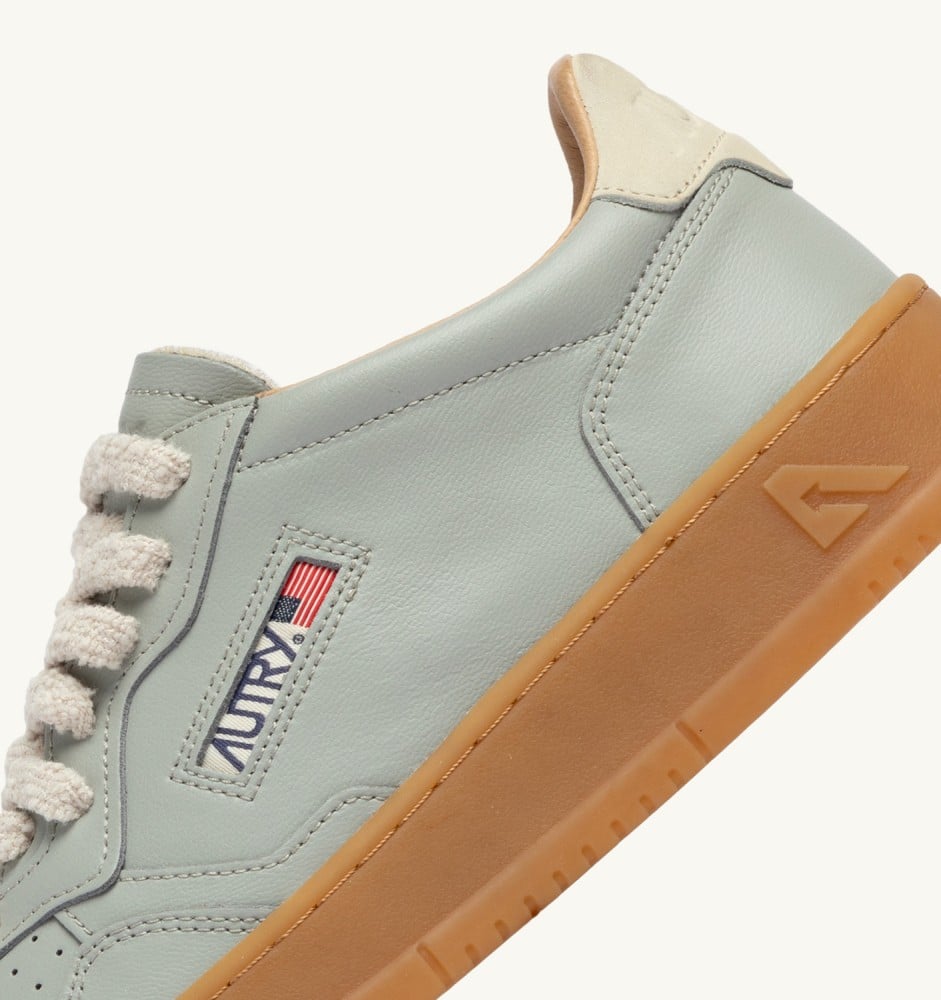 MEDALIST LOW IN MILITARY AND MARSHMALLOW LEATHER