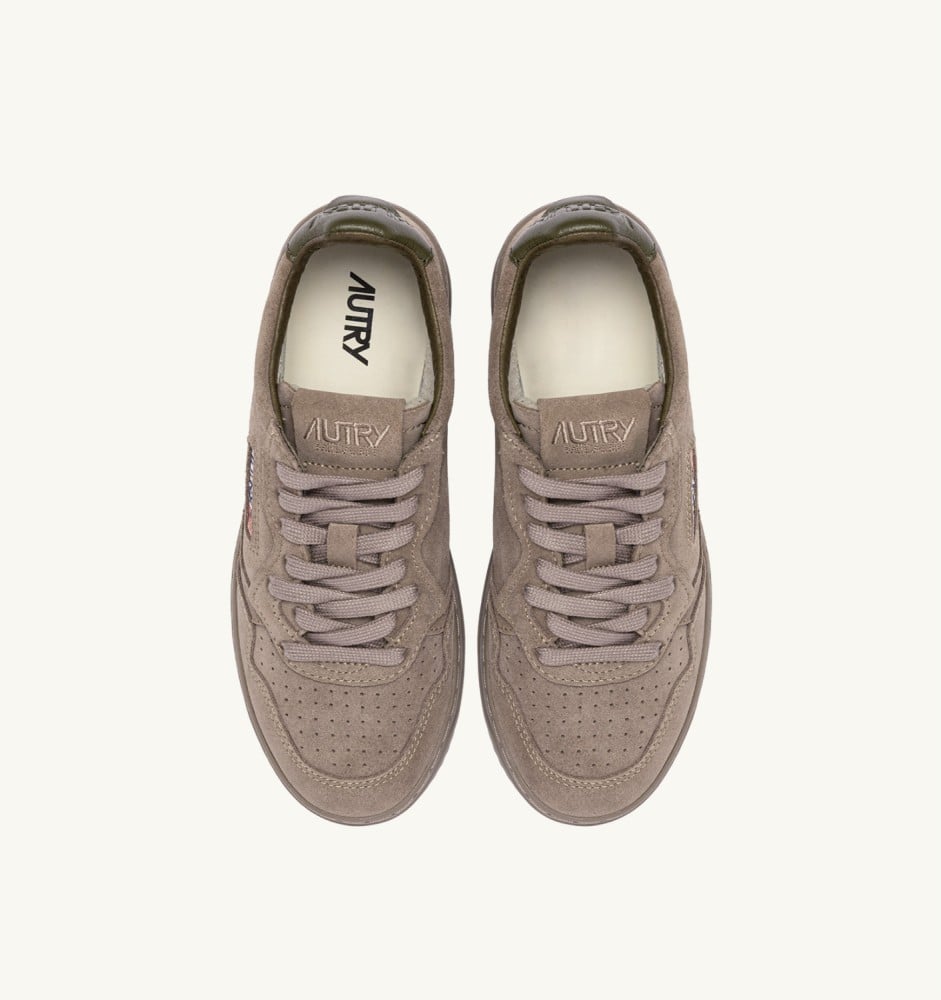 MEDALIST LOW IN ANTELOPE AND MILITARY SUEDE