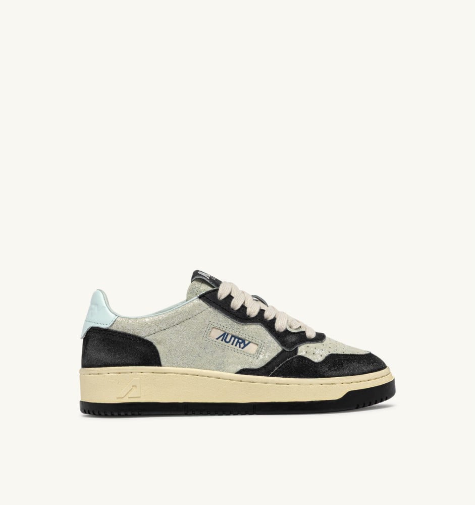 MEDALIST LOW IN SILVER AND BLACK SUGAR SUEDE