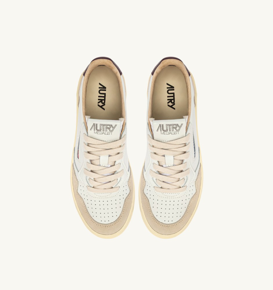 MEDALIST LOW IN WHITE LEATHER AND FIG SUEDE