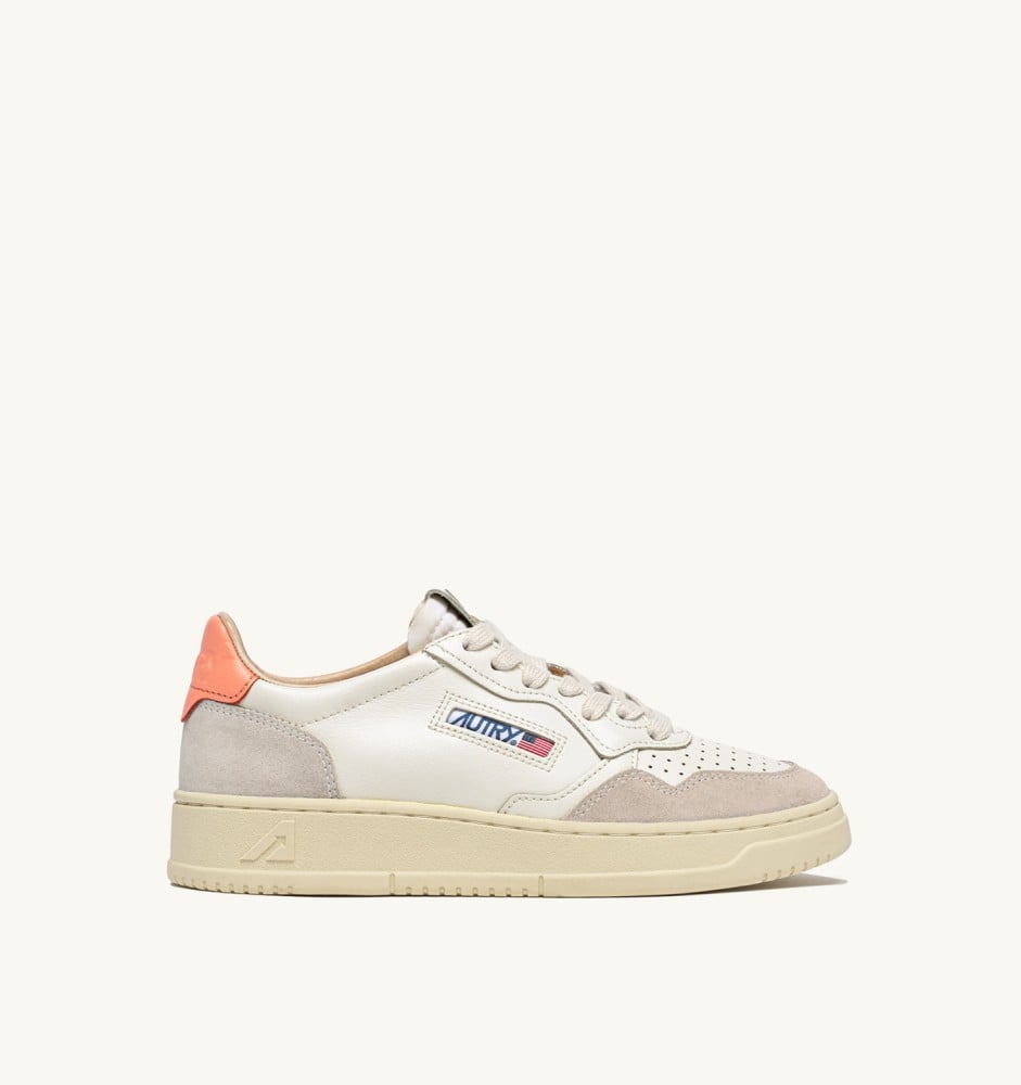 MEDALIST LOW IN WHITE AND PEACH PINK SUEDE AND LEATHER