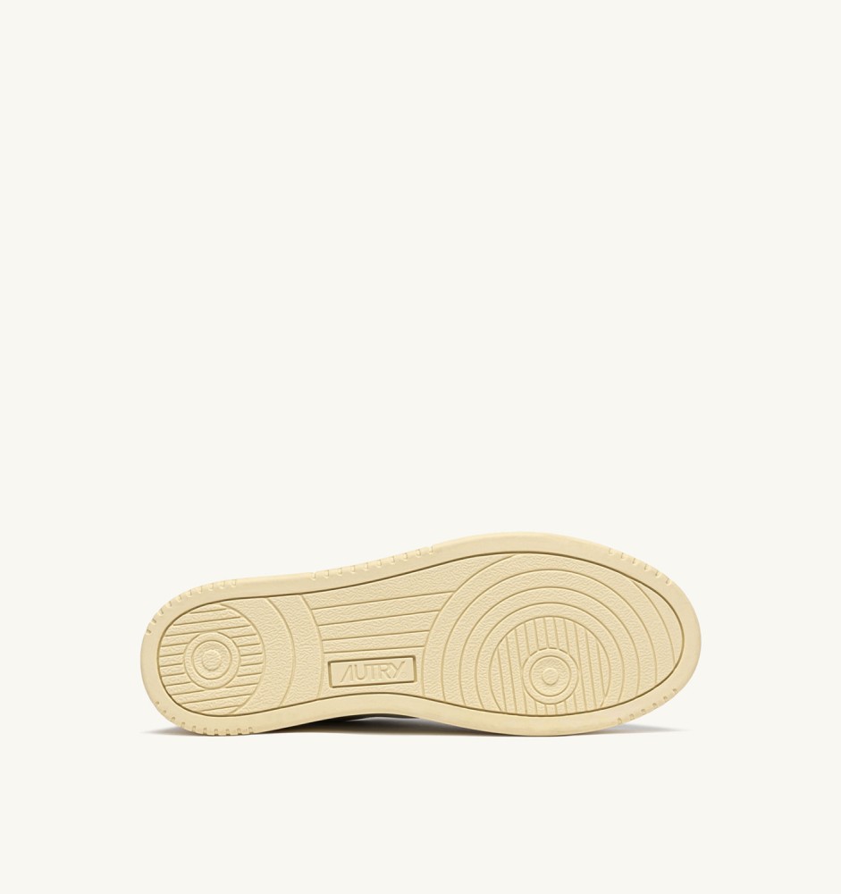 MEDALIST LOW IN WHITE AND RED SUEDE AND LEATHER WITH LETTERING