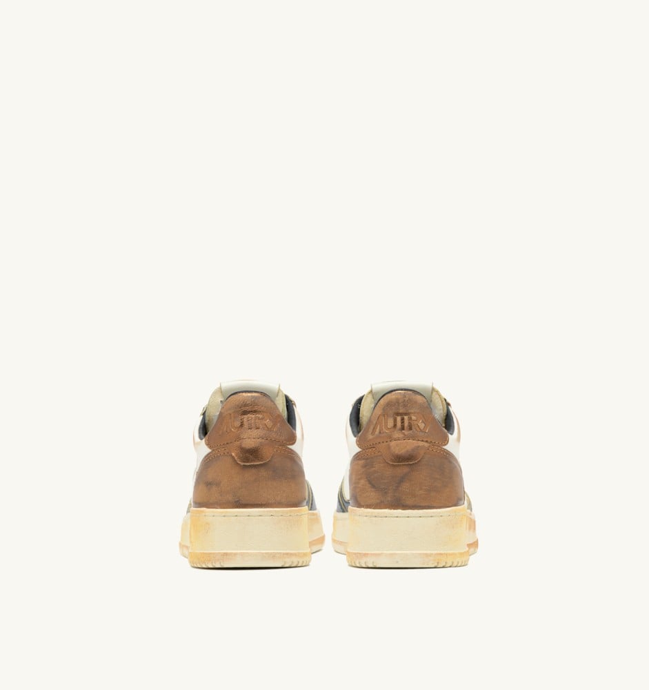 MEDALIST LOW SUPER VINTAGE IN WHITE COPPER AND SPACE LEATHER