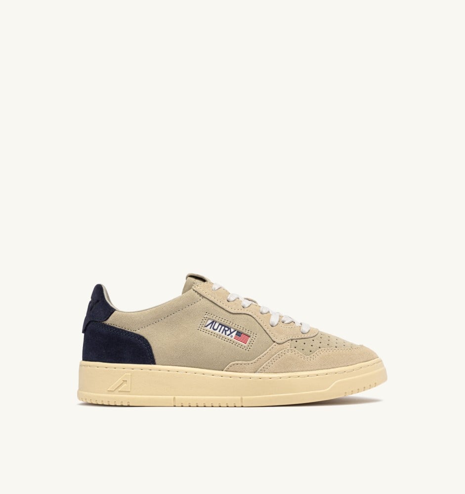 MEDALIST LOW TRICOLOR IN SUEDE COLOR ECRU PAPYRUS AND BLUE SPACE