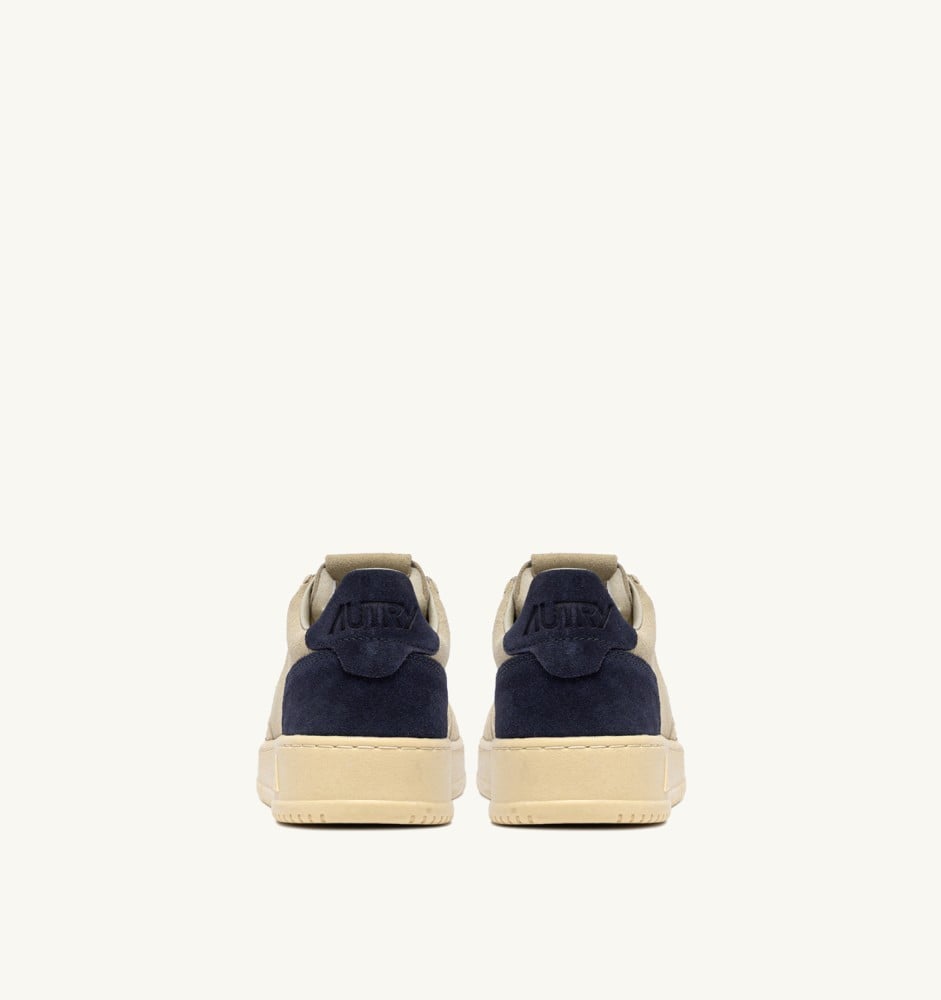 MEDALIST LOW TRICOLOR IN SUEDE COLOR ECRU PAPYRUS AND BLUE SPACE
