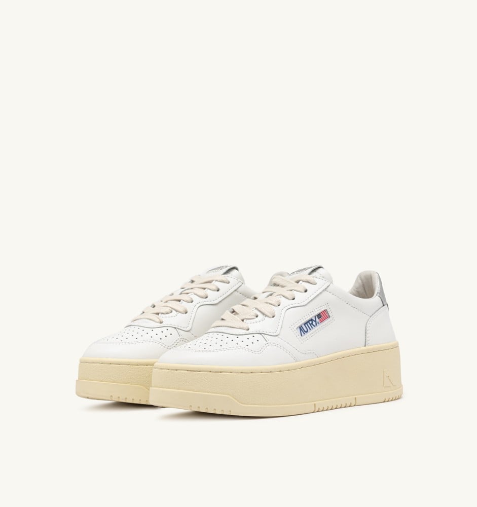 MEDALIST PLATFORM IN WHITE AND METALIZED SILVER LEATHER
