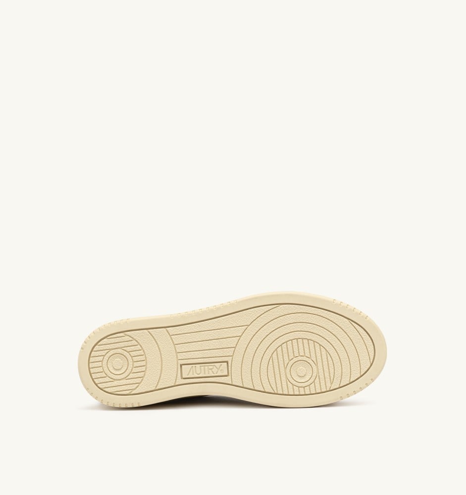 MEDALIST PLATFORM IN WHITE AND METALIZED SILVER LEATHER