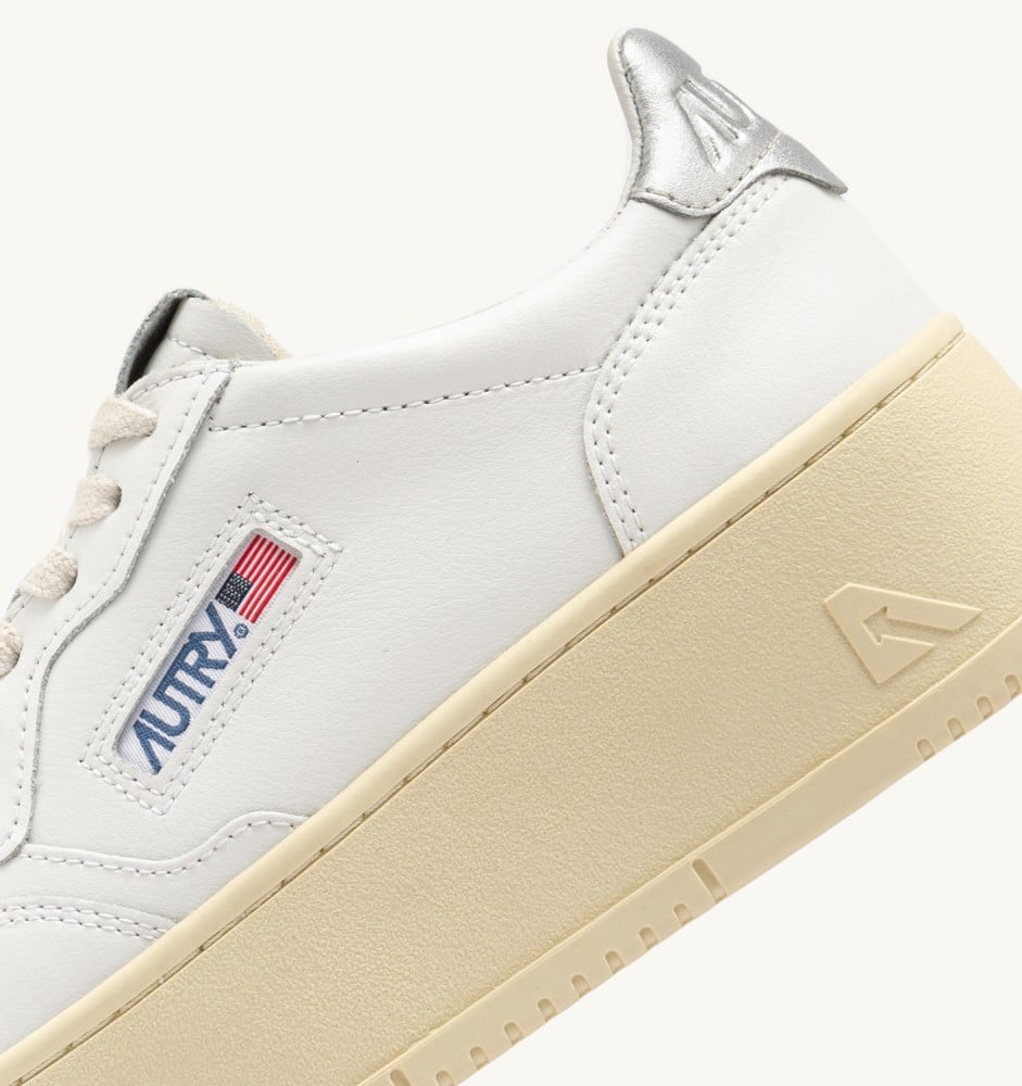 MEDALIST PLATFORM IN WHITE AND METALIZED SILVER LEATHER
