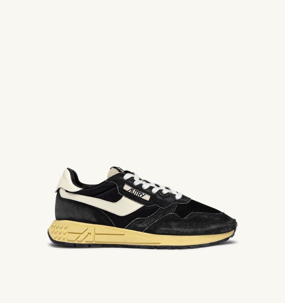 REELWIND LOW IN BLACK SUGAR AND MARSHMALLOW NYLON AND SUEDE
