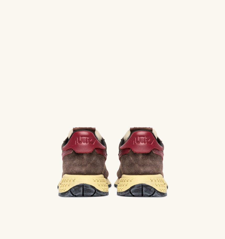 REELWIND LOW IN COFFEE SUGAR AND DEEP CLARET NYLON AND SUEDE