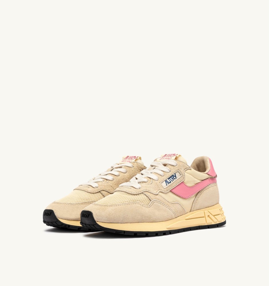REELWIND LOW IN ECRU AND GERANIUM PINK NYLON AND SUEDE