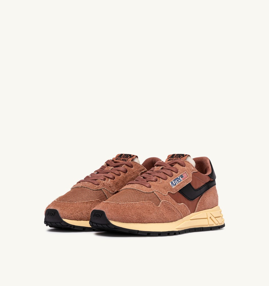 REELWIND LOW IN MOCHA AND BLACK NYLON AND SUEDE