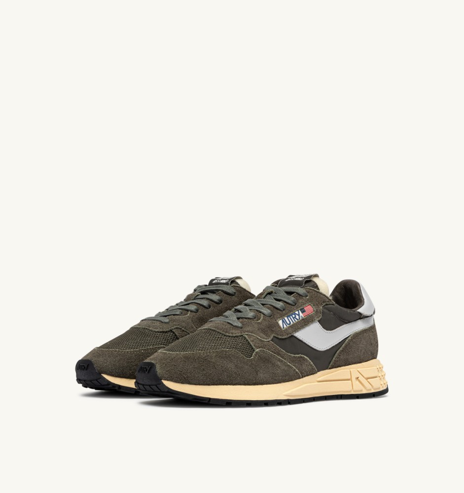 REELWIND LOW IN OLIVE NIGHT AND HARBOR MIST NYLON AND SUEDE