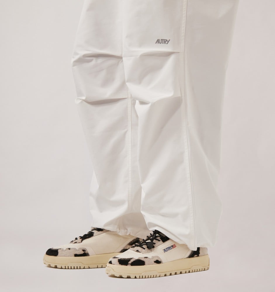 WILDPACE LOW IN MARSHMALLOW AND COW CORDURA AND LEATHER