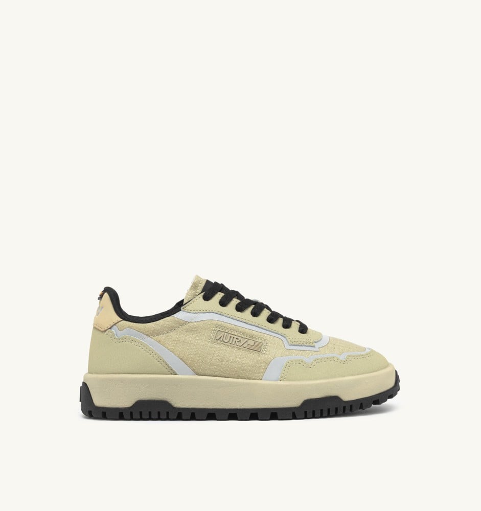 WILDPACE LOW IN RIPSTOP NYLON AND LEATHER COLOR TIDAL FOAM AND REFLEX