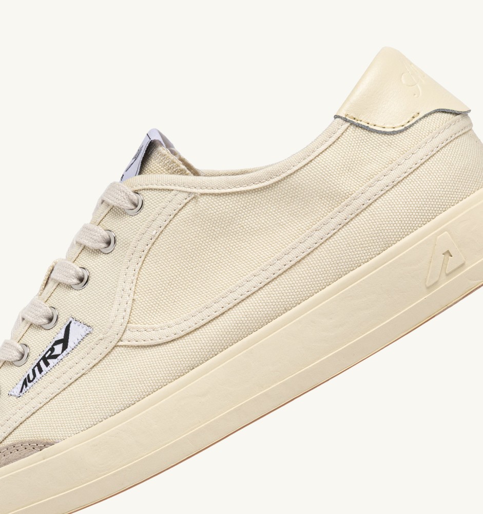 WINDSCAPE LOW IN CREAM CANVAS