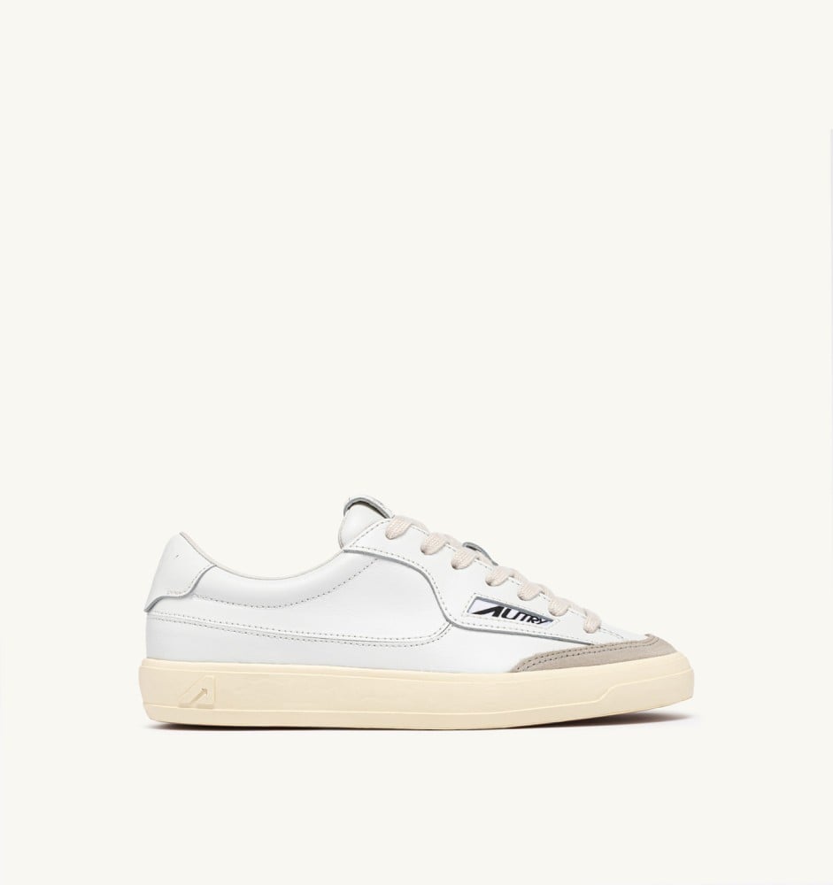 WINDSCAPE LOW IN WHITE LEATHER