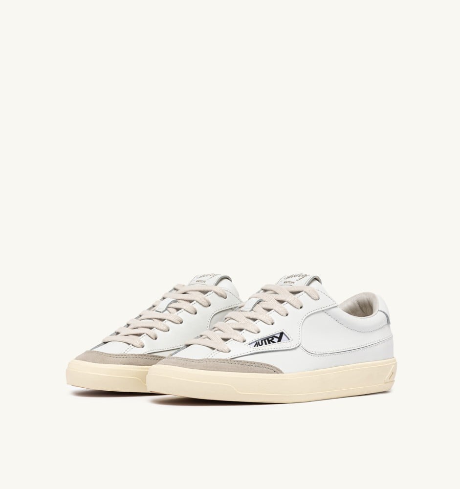 WINDSCAPE LOW IN WHITE LEATHER