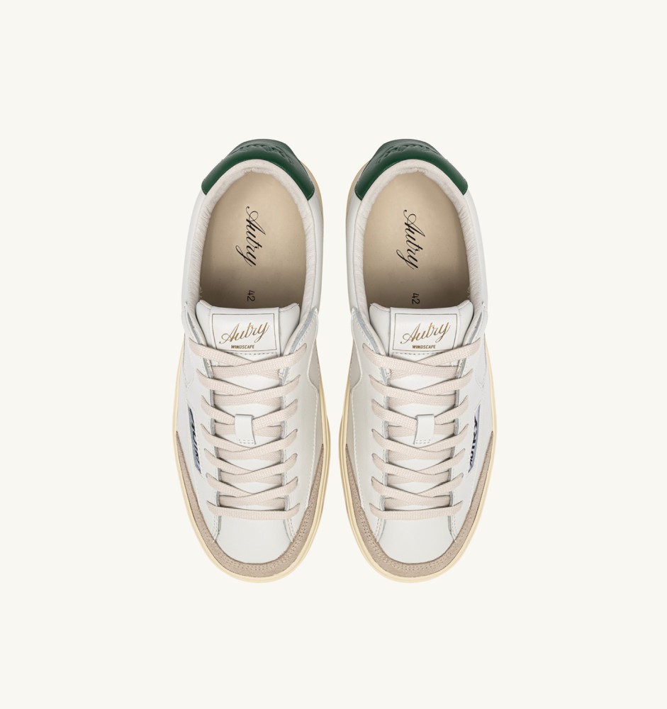 WINDSCAPE LOW IN WHITE AND AMAZON LEATHER