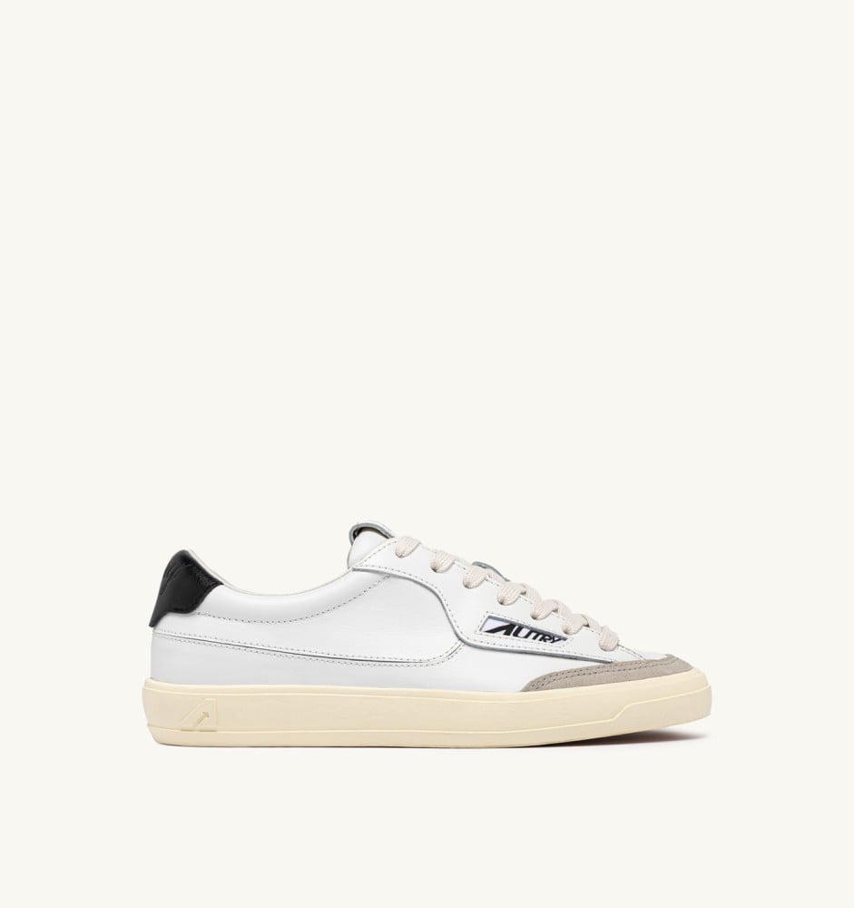 WINDSCAPE LOW IN WHITE AND BLACK LEATHER