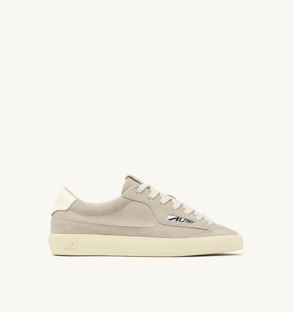 WINDSCAPE LOW IN ROCK AND MARSHMALLOW SUEDE