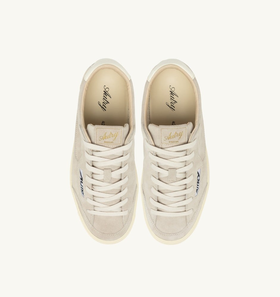 WINDSCAPE LOW IN ROCK AND MARSHMALLOW SUEDE