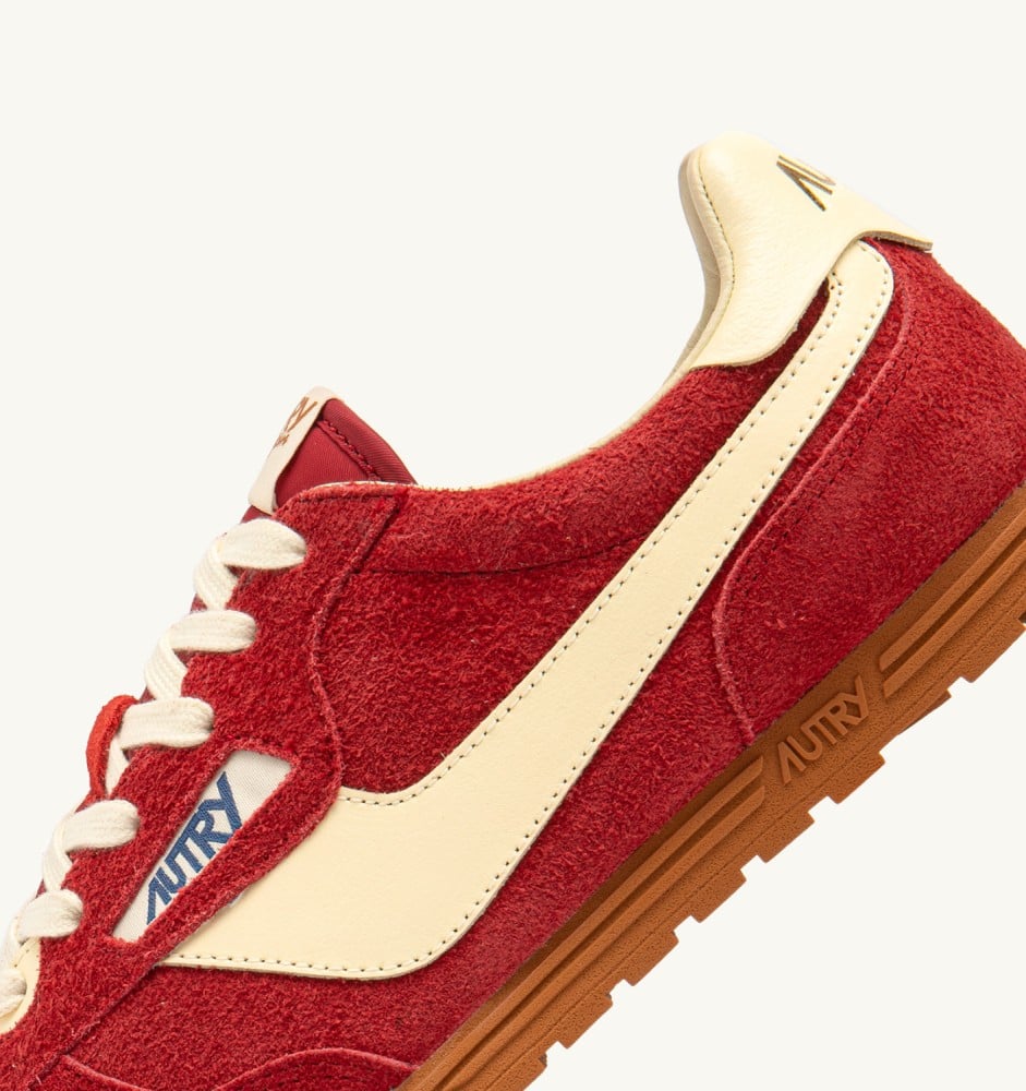 WINDSPIN IN SUEDE AND LEATHER COLOR IMPERIAL RED AND RUTABAGA