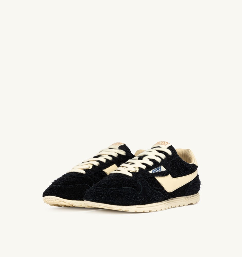 WINDSPIN IN BLACK AND RUTABAGA SUEDE AND LEATHER