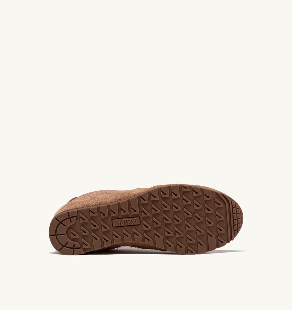 WINDSPIN IN SIENA BROWN SUEDE