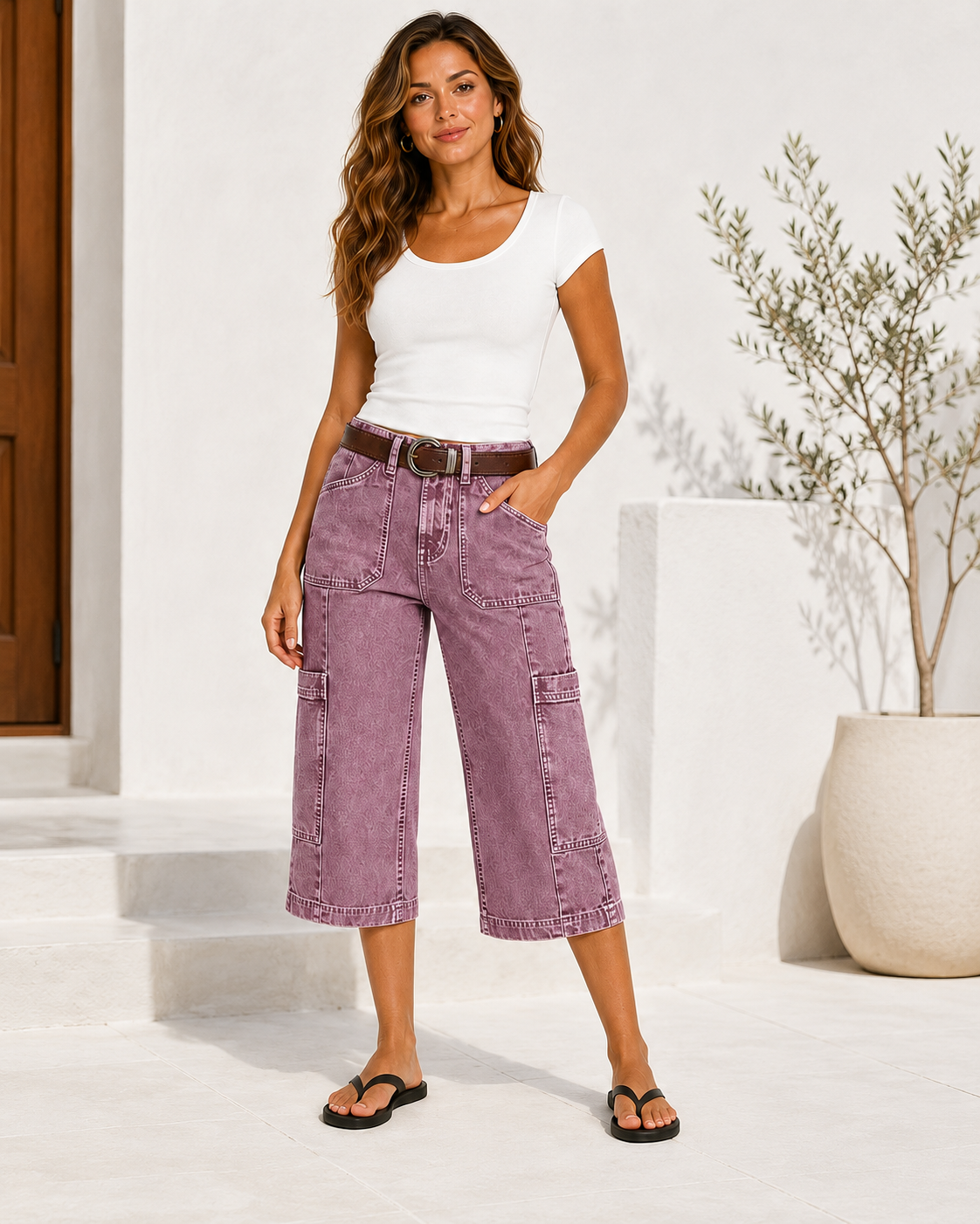 Stitch Detail Side Pocket Mid Waist Straight Leg Capri Pants