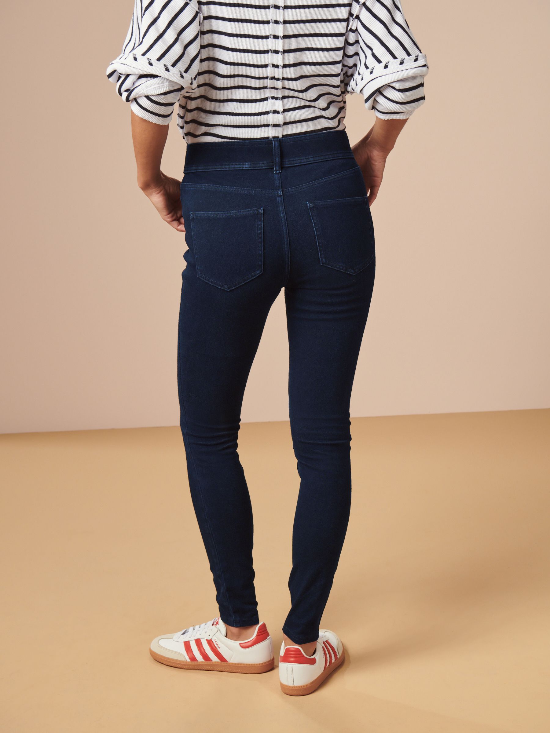 Jersey Denim Leggings - Indigo Blue - Regular - Location Worn