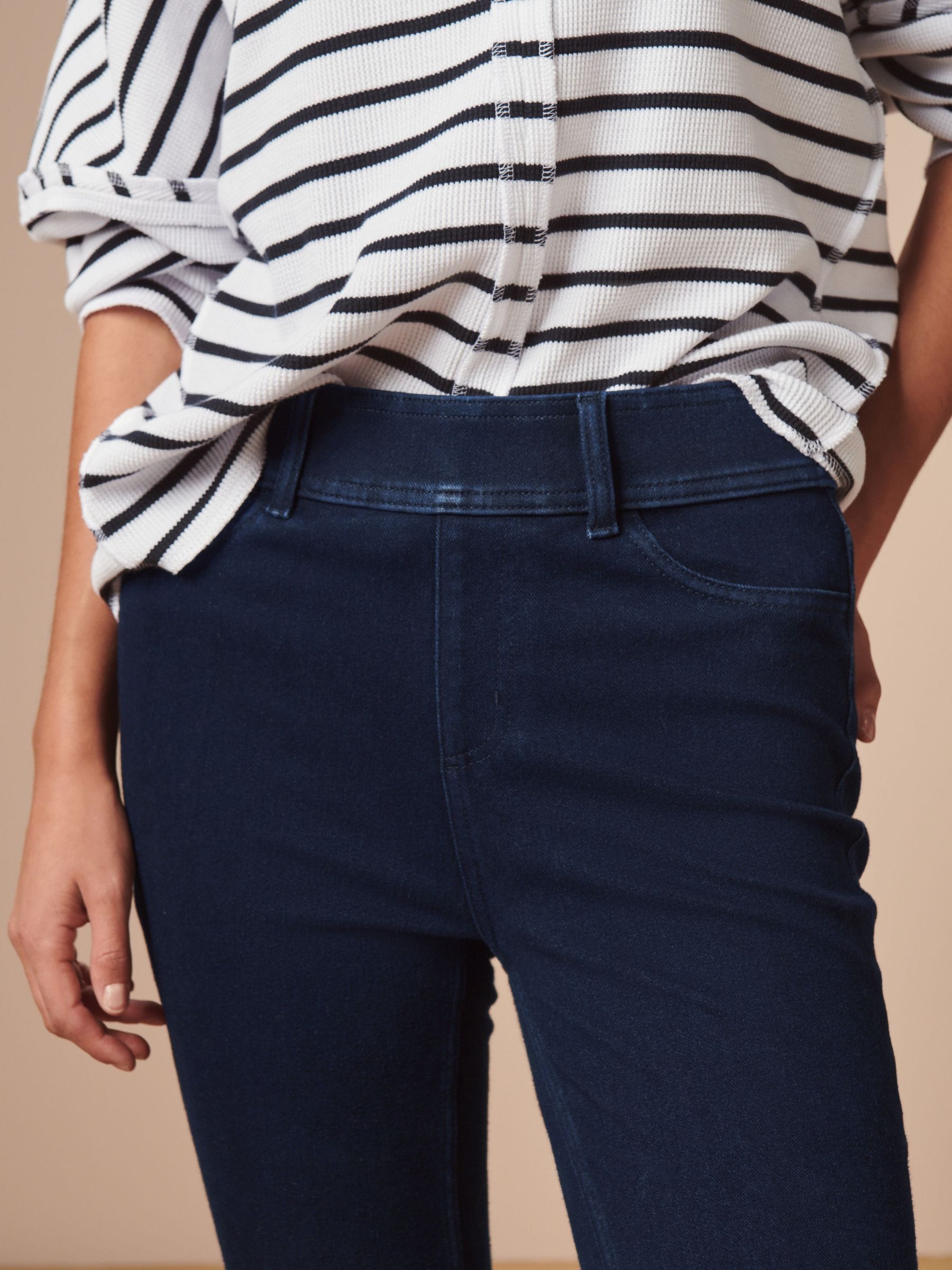 Jersey Denim Leggings - Indigo Blue - Regular - Location Worn