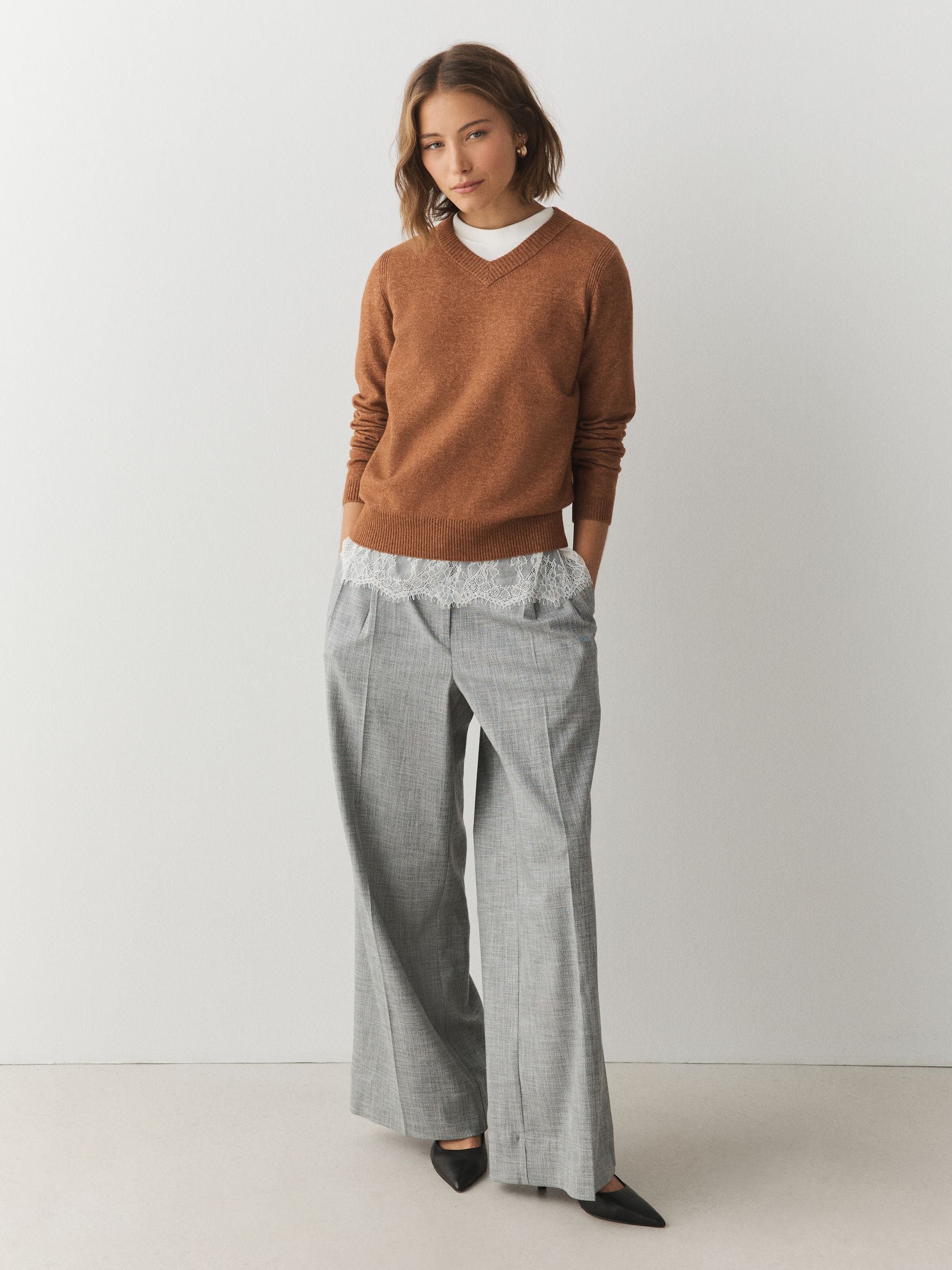 Supersoft V-Neck Long Sleeve Jumper - Brown - Regular - SIP Worn