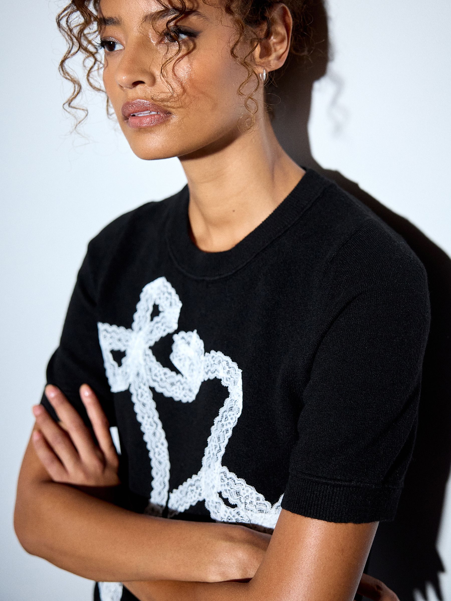 Supersoft Short Sleeve Knitted T-Shirt - Black Lace Bow - Regular - Location Worn