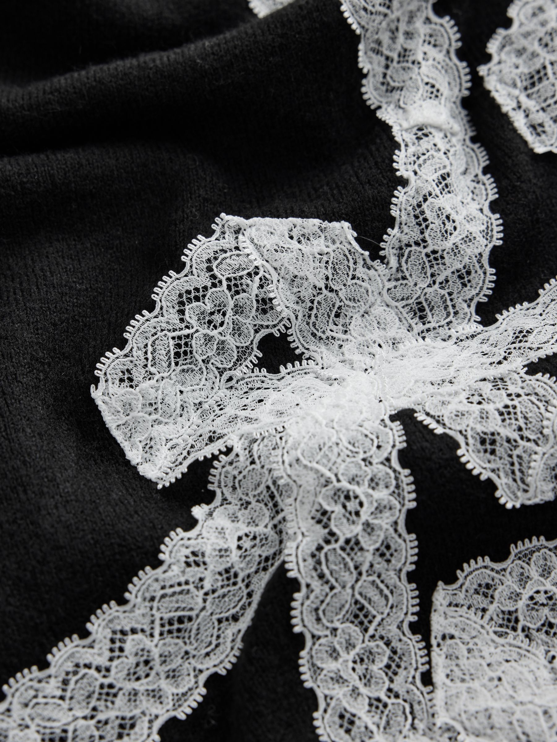 Supersoft Short Sleeve Knitted T-Shirt - Black Lace Bow - Regular - SIP Still Life
