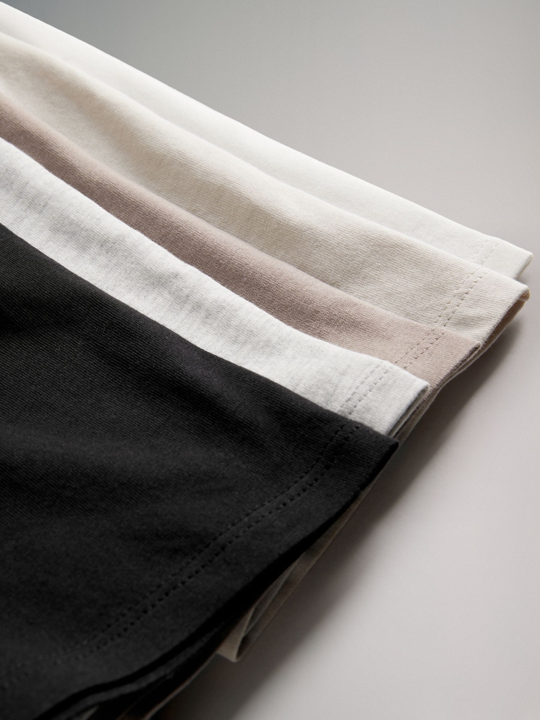 The Set 5 Pack Relaxed T-Shirts - Black/Taupe Brown/Stone/Grey Marl/Cream - Regular - SIP Still Life