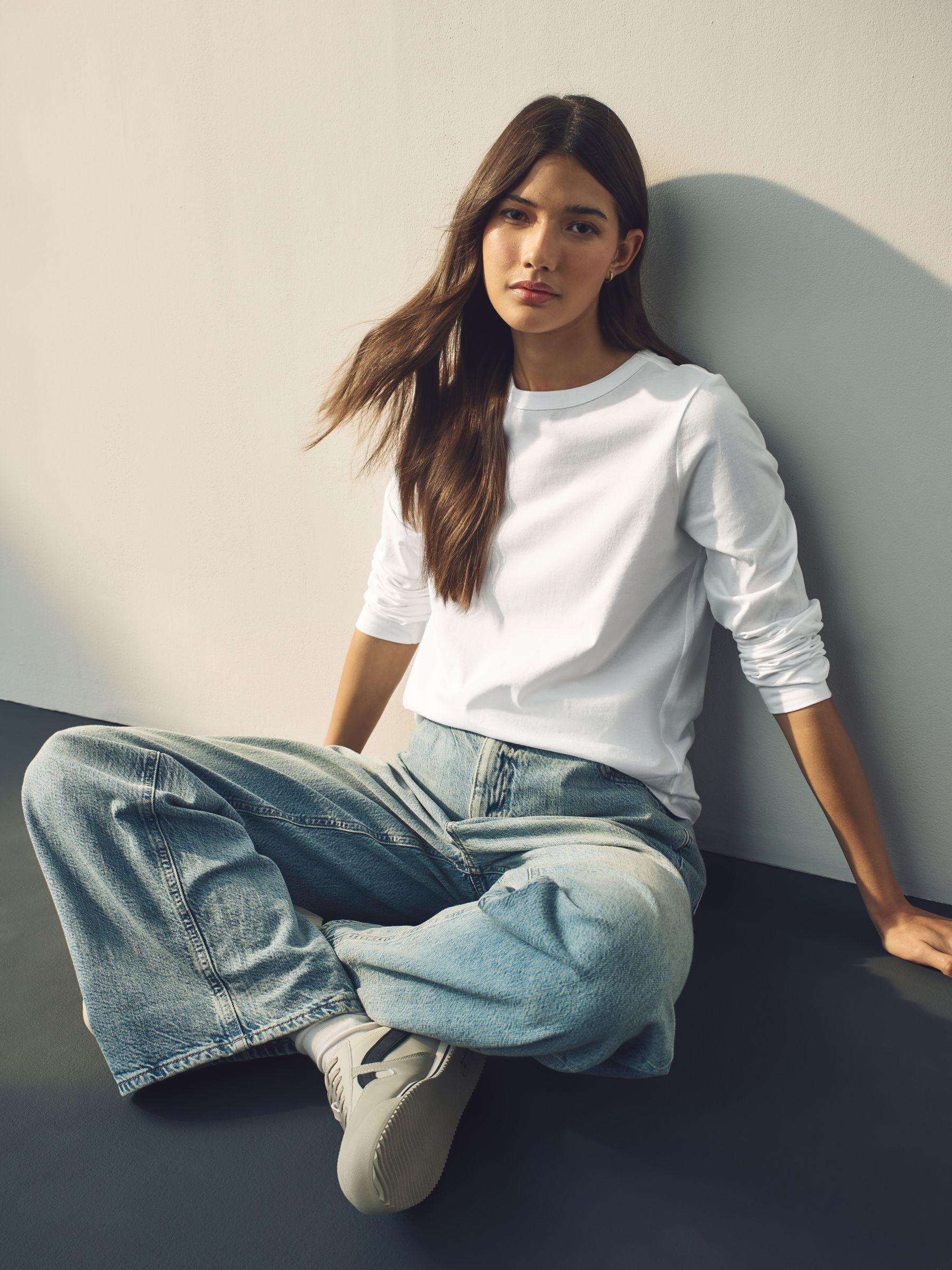 Long Sleeve Crew Neck T-Shirt - White - Petite - SIP Worn