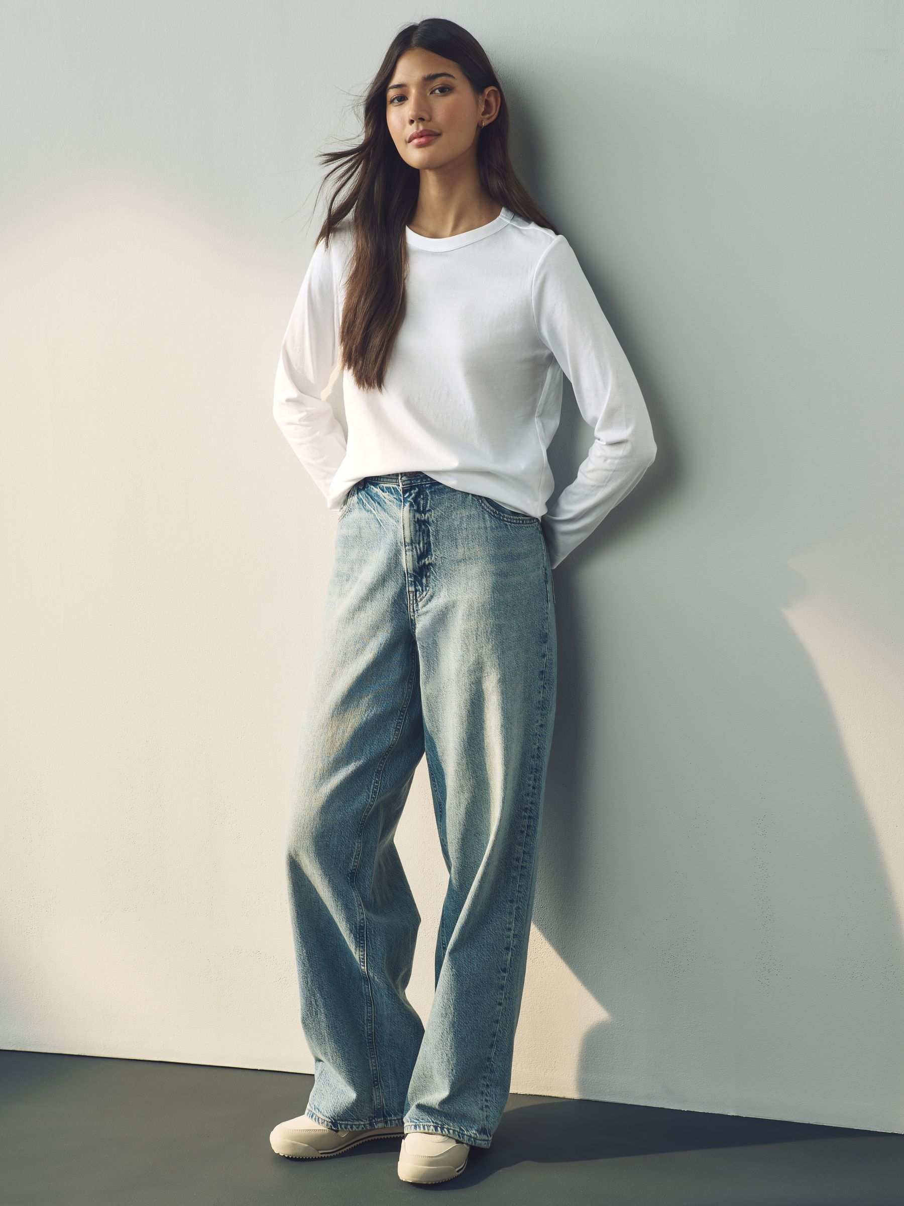 Long Sleeve Crew Neck T-Shirt - White - Petite - SIP Worn