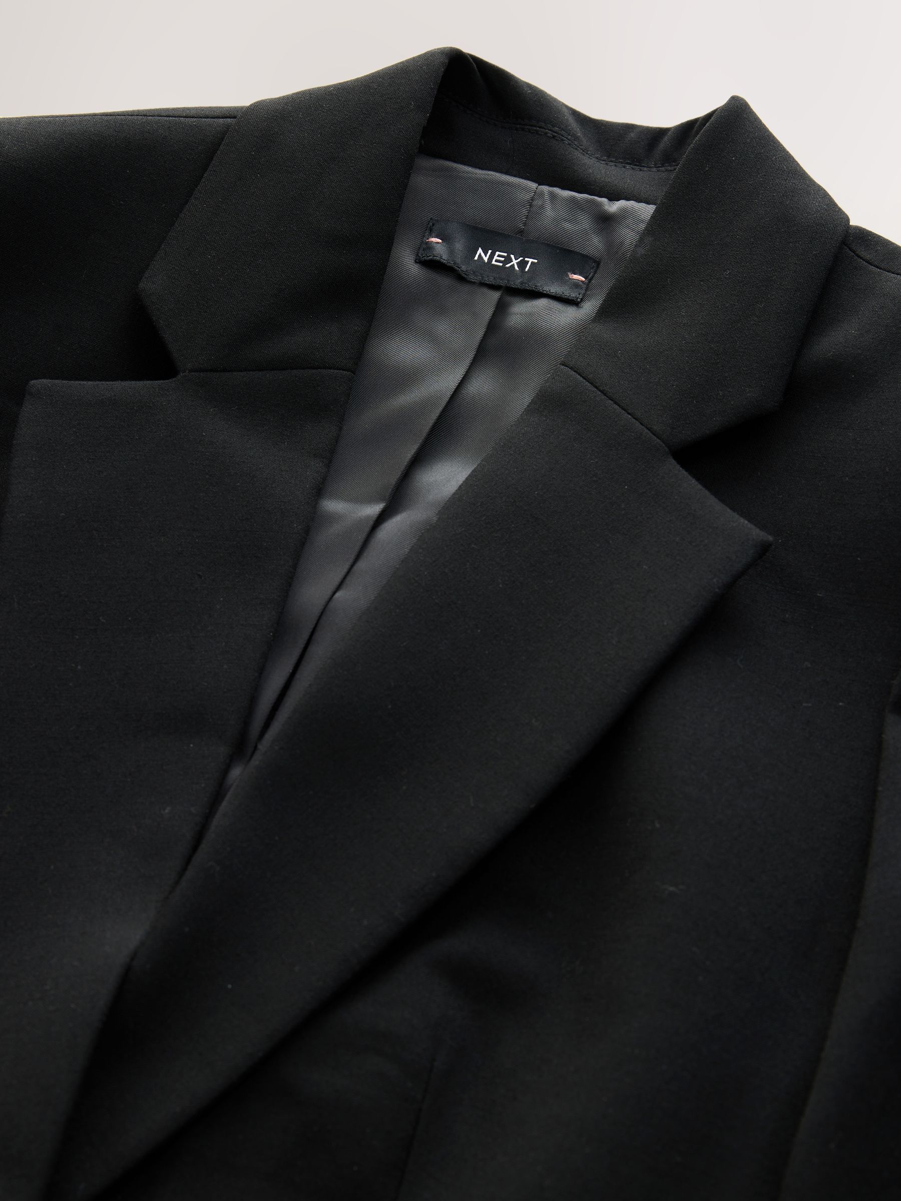 Tailored Single Breasted Blazer With Wool - Black - Regular - SIP Still Life