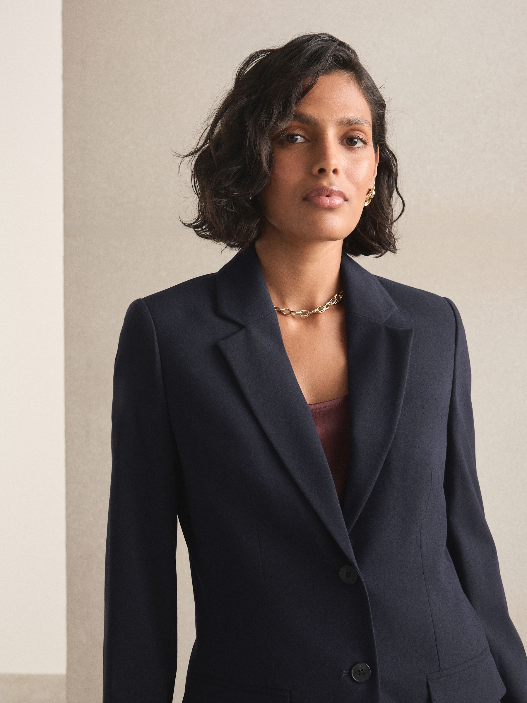 Tailored Single Breasted Blazer With Wool - Navy Blue - Regular - Location Worn