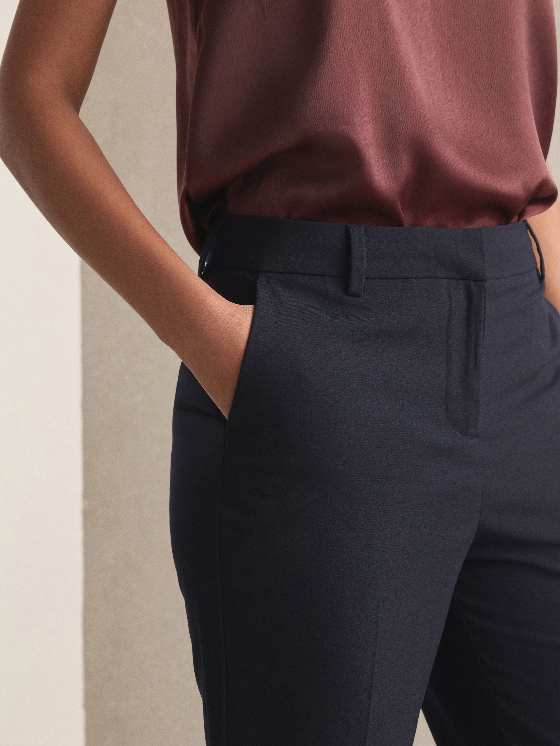 Tailored Slim Trousers With Wool - Navy Blue - Regular - Location Worn