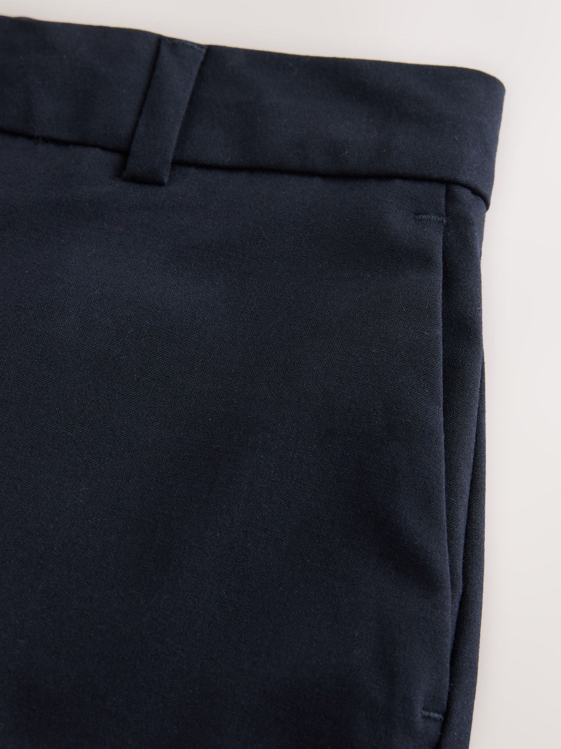 Tailored Slim Trousers With Wool - Navy Blue - Regular - SIP Still Life