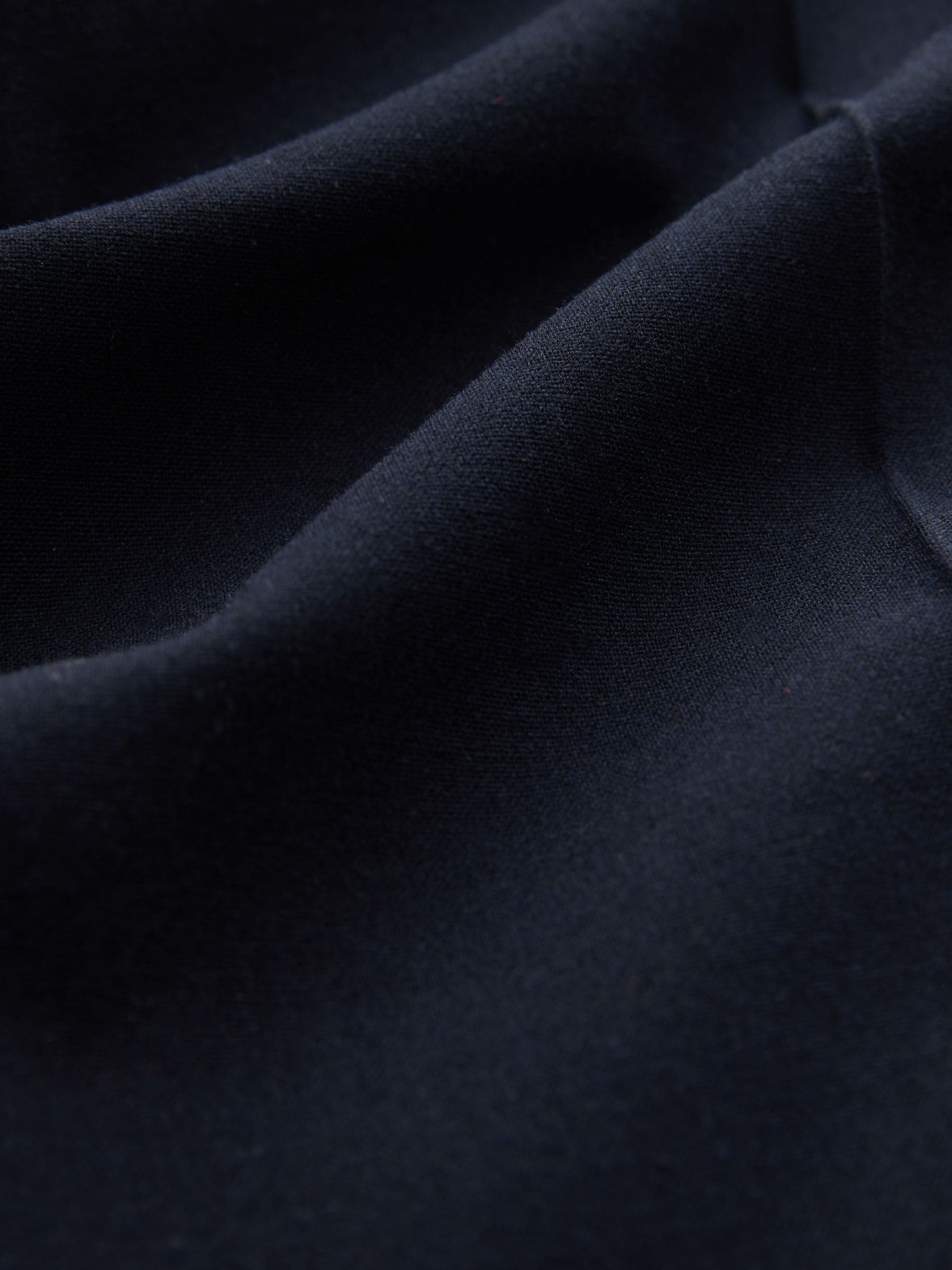 Tailored Slim Trousers With Wool - Navy Blue - Regular - SIP Still Life