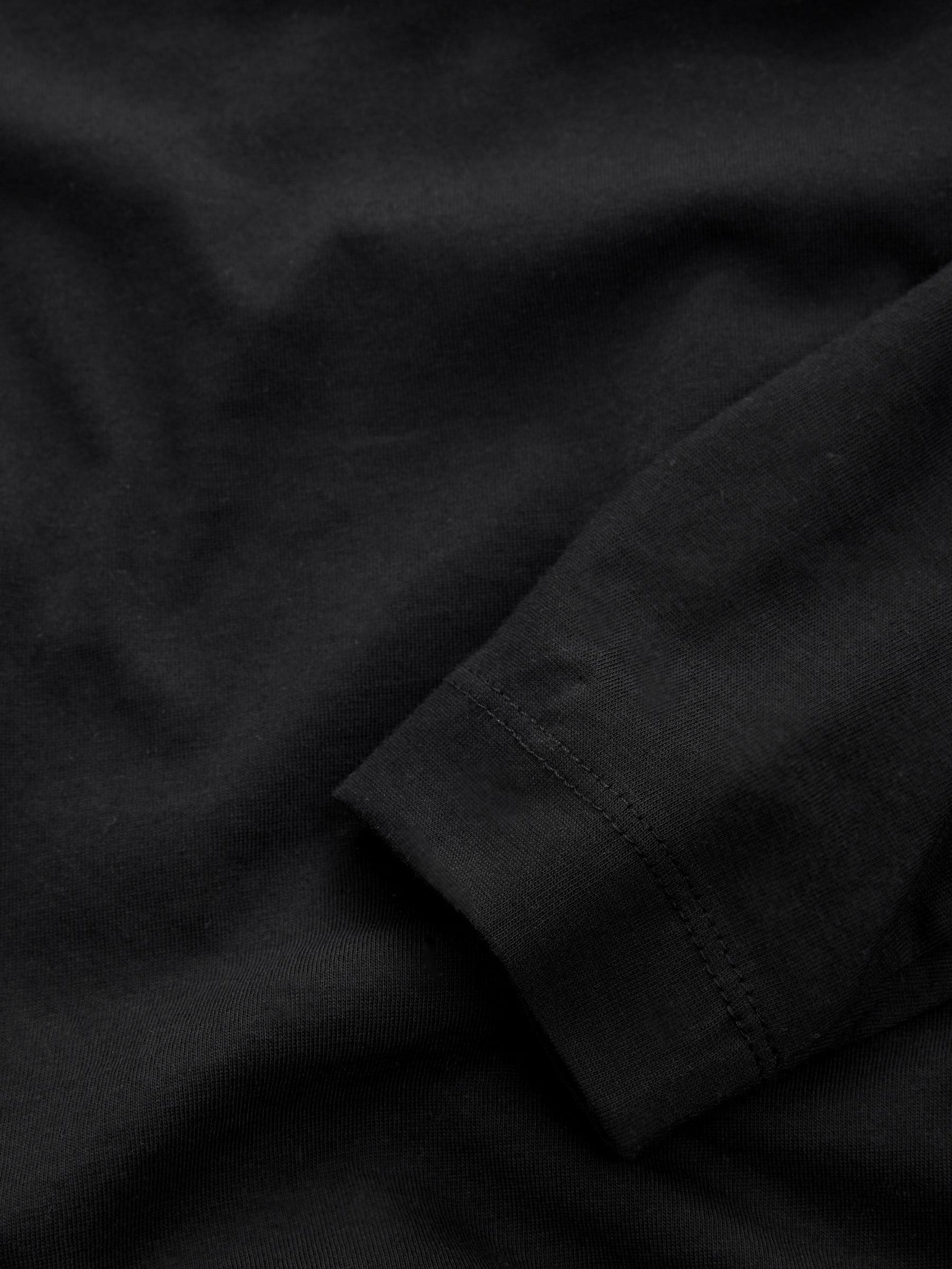 Long Sleeve Crew Neck T-Shirt - Black - Regular - SIP Still Life