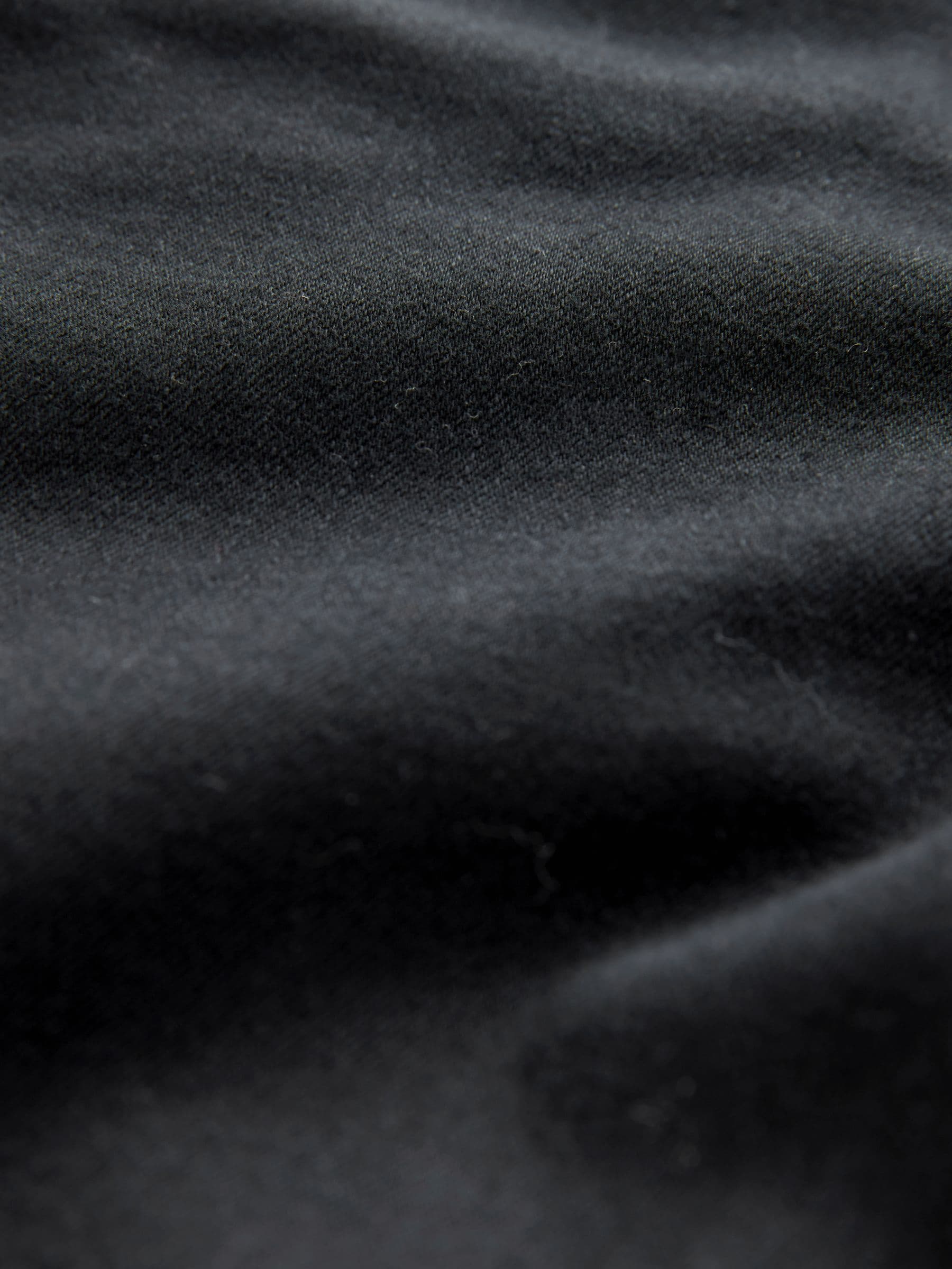 Lift Slim and Shape Jeans - Black - Regular - SIP Still Life