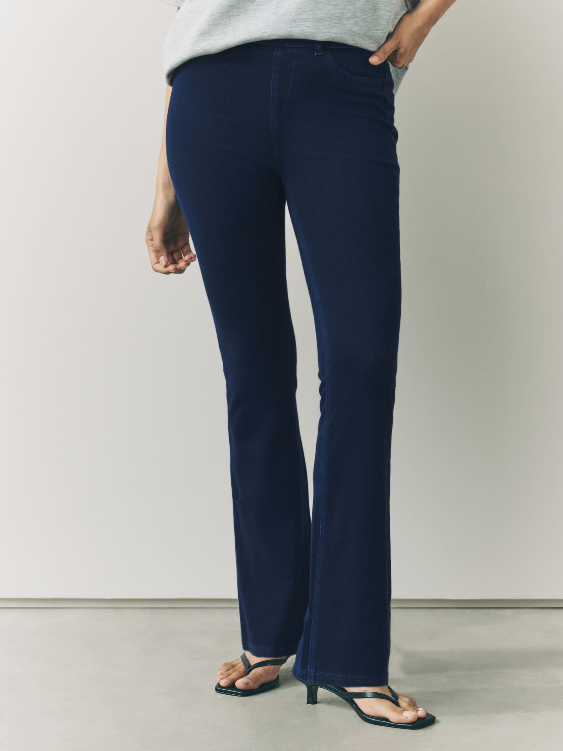 Jersey Bootcut Leggings - Indigo Blue - Regular - SIP Worn