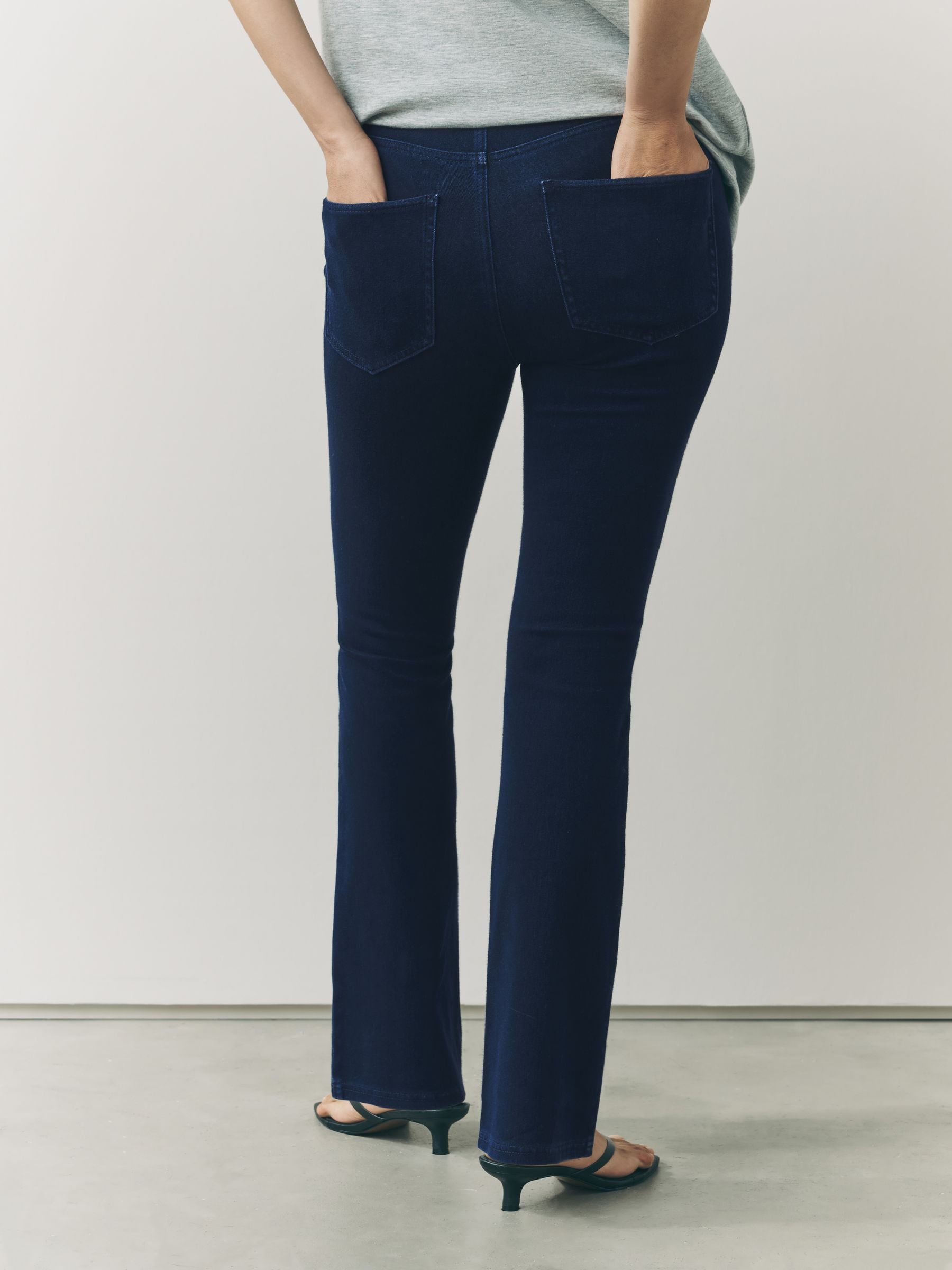 Jersey Bootcut Leggings - Indigo Blue - Regular - SIP Worn