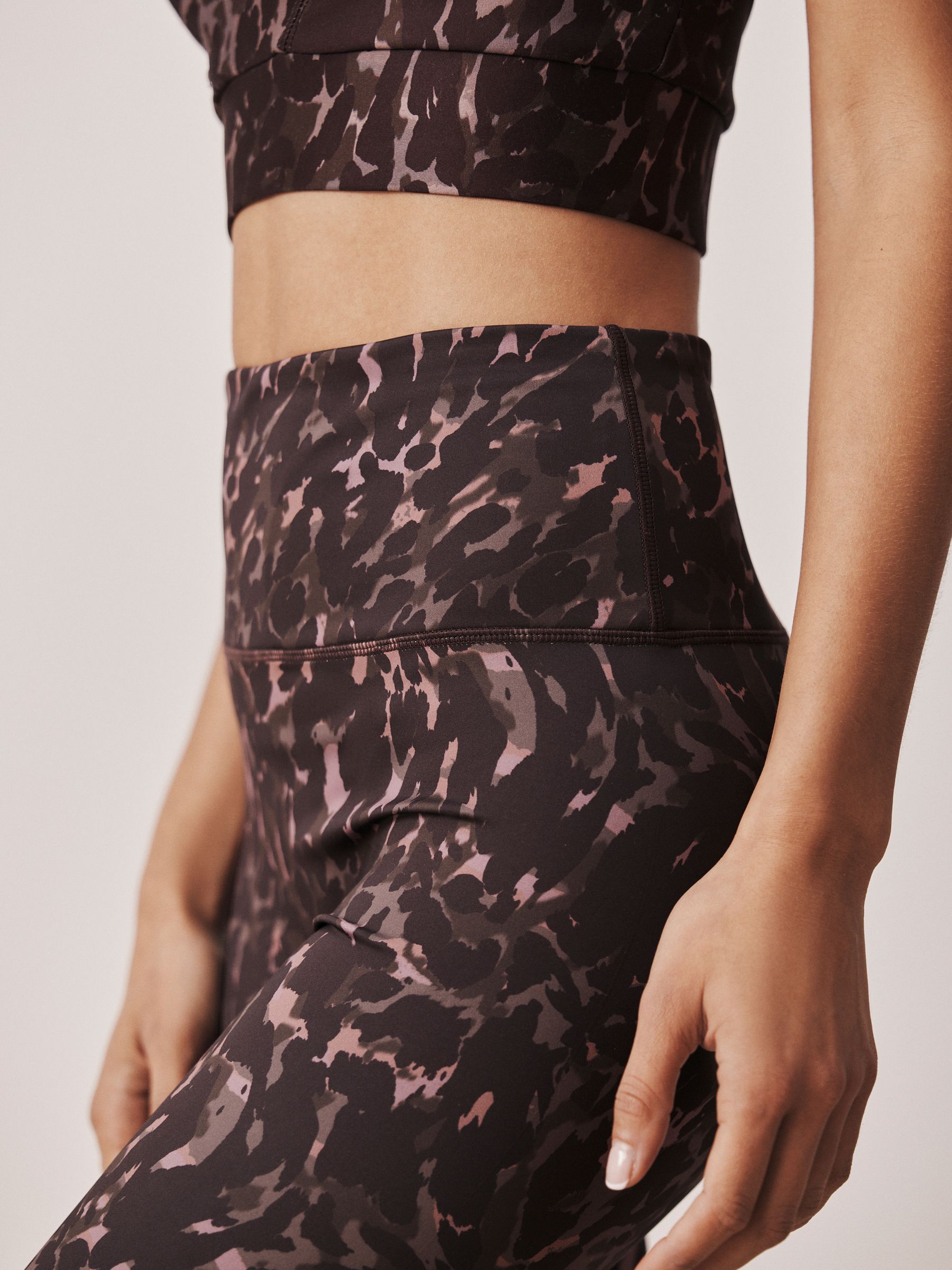 Active Power Sports Leggings - Animal - Petite - Location Worn