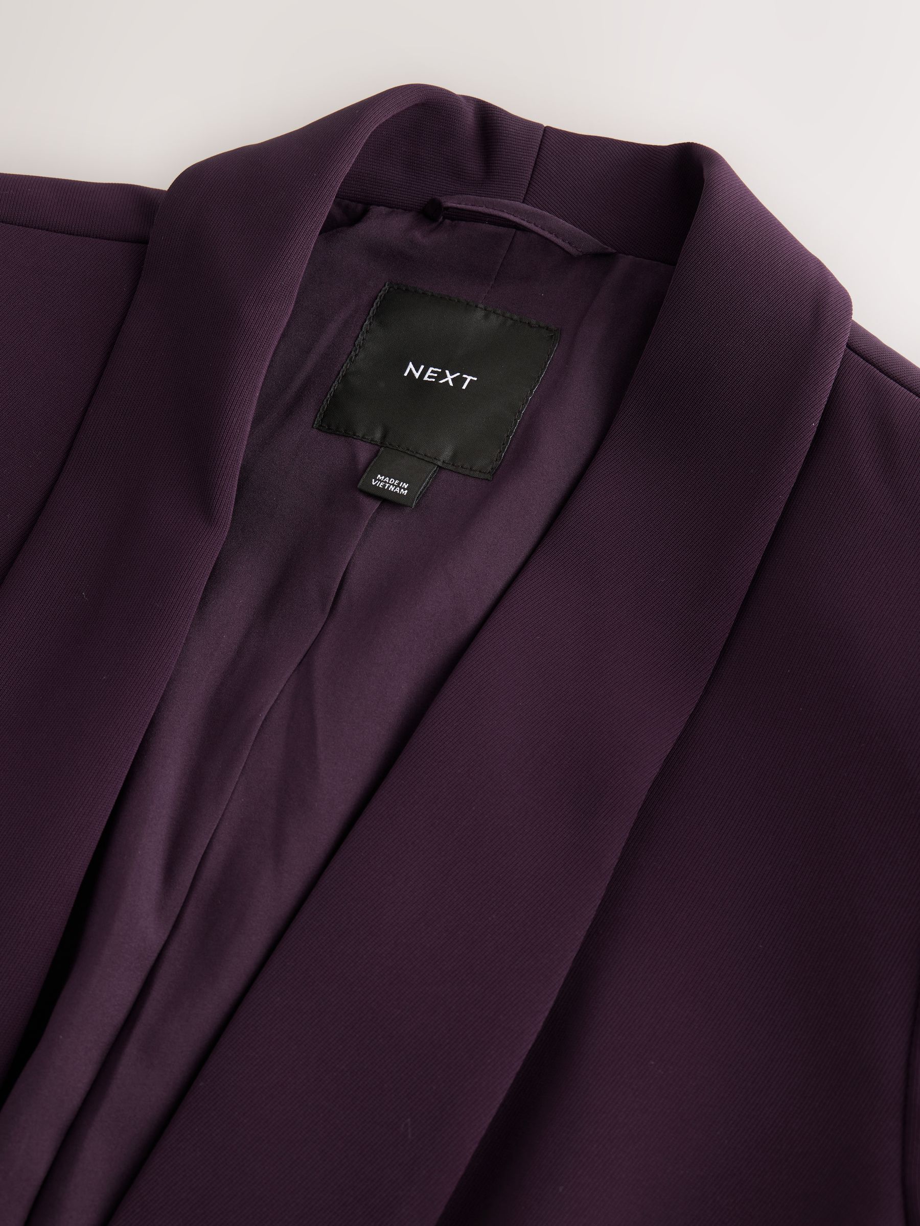 Relaxed Ruched Sleeve Blazer - Berry - Regular - SIP Still Life